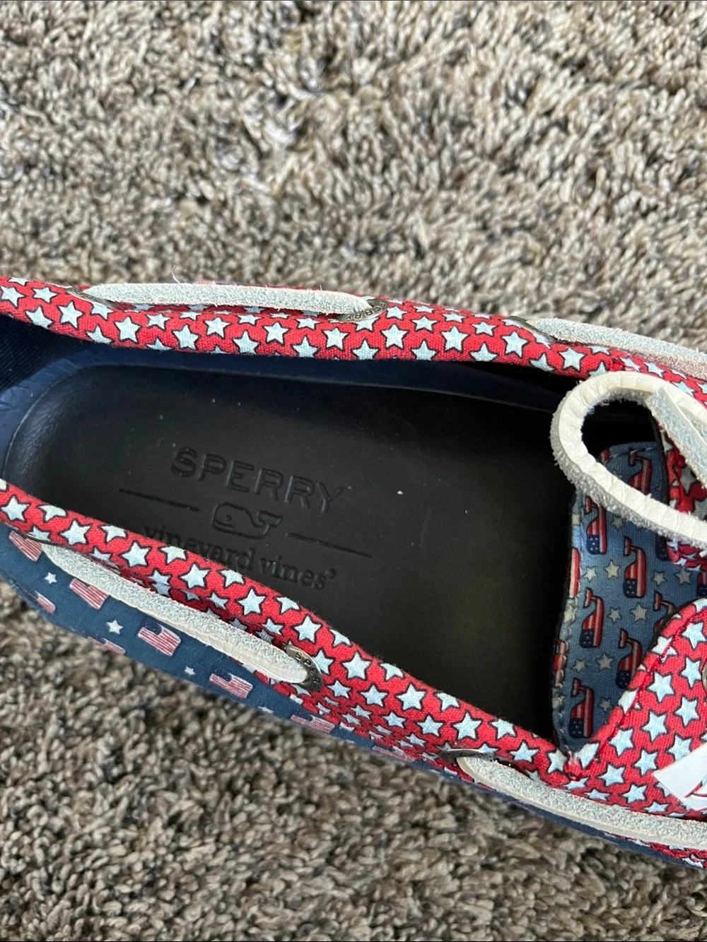 Vineyard Vines. Men's Casual Red & Blue Patterned Boat Shoes- Sperry. Mens 9.5